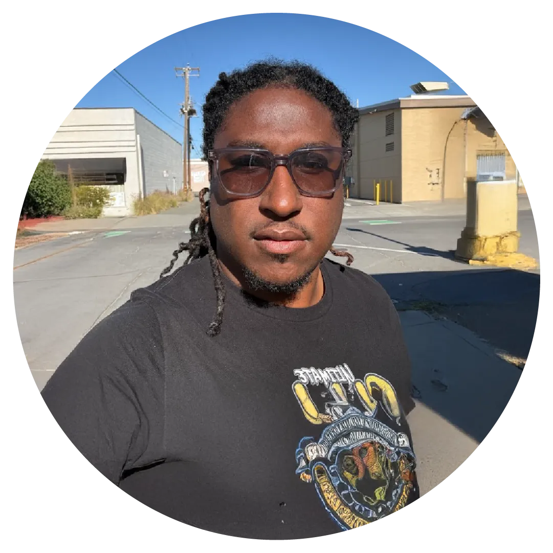 Picture of Bryan Holloway